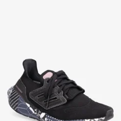 ADIDAS PERFORMANCE Ultraboost 22 Shoes - CBLACK/CBLACK/MAGMAU