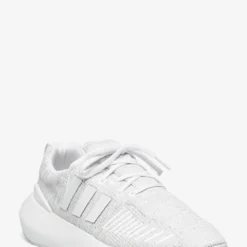 Adidas Originals Swift Run 22 Shoes - FTWWHT/GRETWO/CBLACK