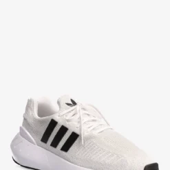 Adidas Originals Swift Run 22 Shoes - FTWWHT/CBLACK/GREONE