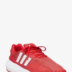 Adidas Originals Swift Run 22 Shoes - VIVRED/FTWWHT/ALTAMB