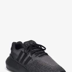 Adidas Originals Swift Run 22 Shoes - CBLACK/CBLACK/GREFIV